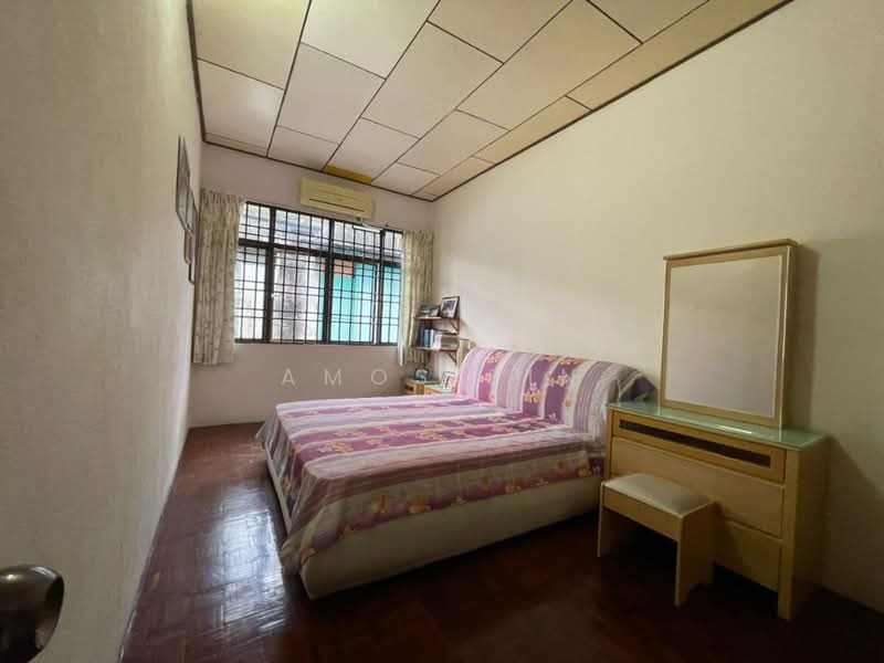 Terraced House for Sale in Paya Terubong (Ayer Itam) - Amos Sin - Bedroom - PropertyGuru.com.my