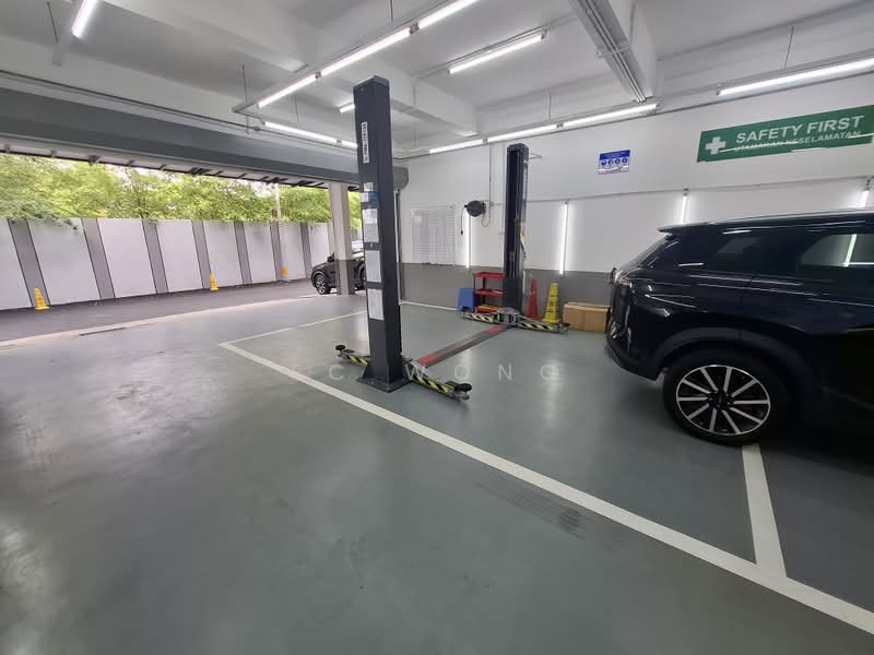 Shop / Office for Sale in Sea Park (Petaling Jaya) - FC Wong - Car Park - PropertyGuru.com.my