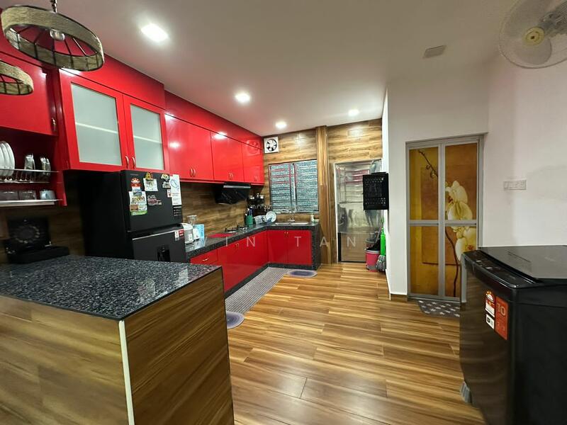 For Sale - Taman Pulai Indah