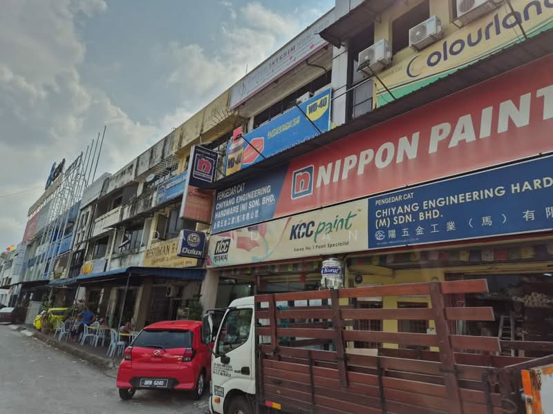Kedai untuk Disewa di Seksyen 27 (Shah Alam) - David Tang - Exterior - PropertyGuru.com.my
