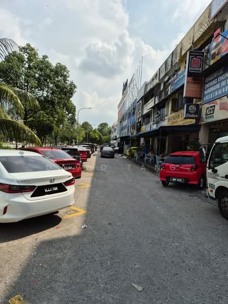 Kedai untuk Disewa di Seksyen 27 (Shah Alam) - David Tang - Exterior - PropertyGuru.com.my