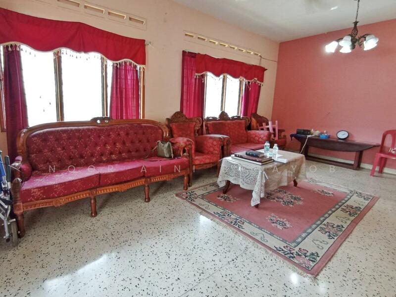 For Sale - CORNER Taman Keramat 2 Storey Bungalow House TERMURAH!