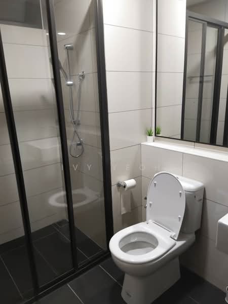Servis Apartment untuk Disewa di The Tamarind - Ivy Yeoh - Bathroom - PropertyGuru.com.my