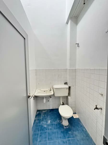 Taman Palm Grove untuk Untuk Dijual - RM 525,000, Mac 2026 - Bathroom - PropertyGuru.com.my