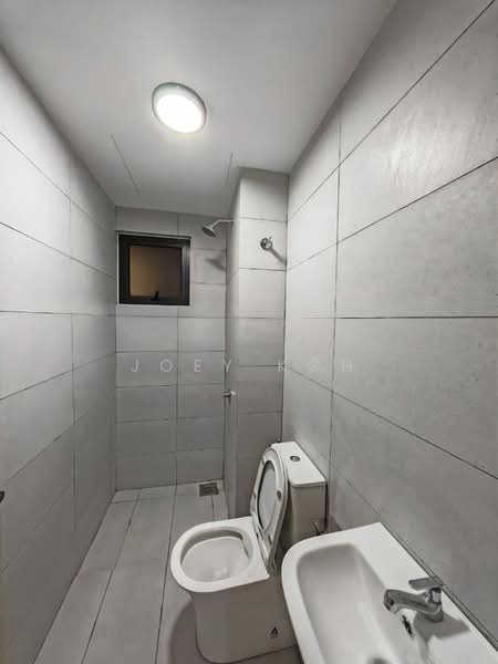 Seiring Residensi untuk Untuk Disewa - RM 1,800 /bulan, Mac 2026 - Bathroom - PropertyGuru.com.my