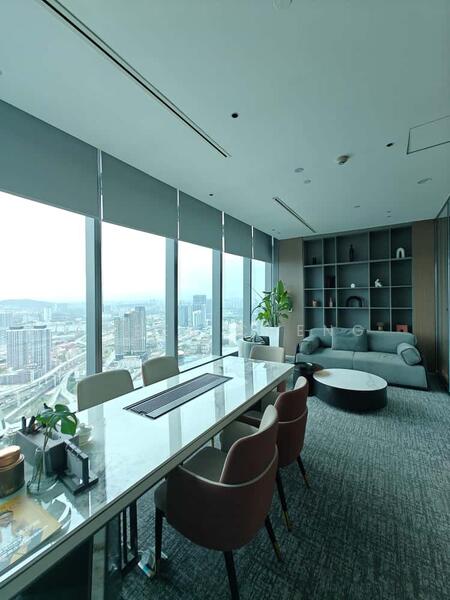 Shop / Office for Rent in Tun Razak Exchange (Kuala Lumpur) - Amber Cheng - Living Room - PropertyGuru.com.my