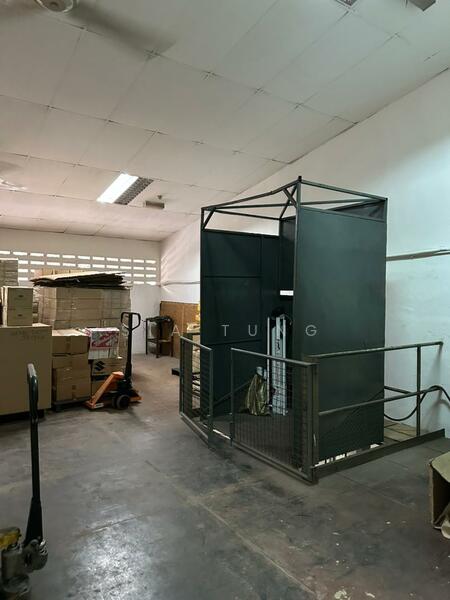 Terrace Factory for Sale in Desa Tun Razak (Cheras) - Sia Tung - Interior - PropertyGuru.com.my