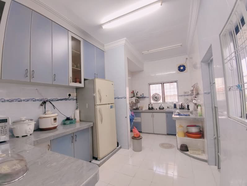 2-storey Terraced House for Sale in Taman Desa Palma (Bukit Mertajam) - Fish Ling - Kitchen - PropertyGuru.com.my