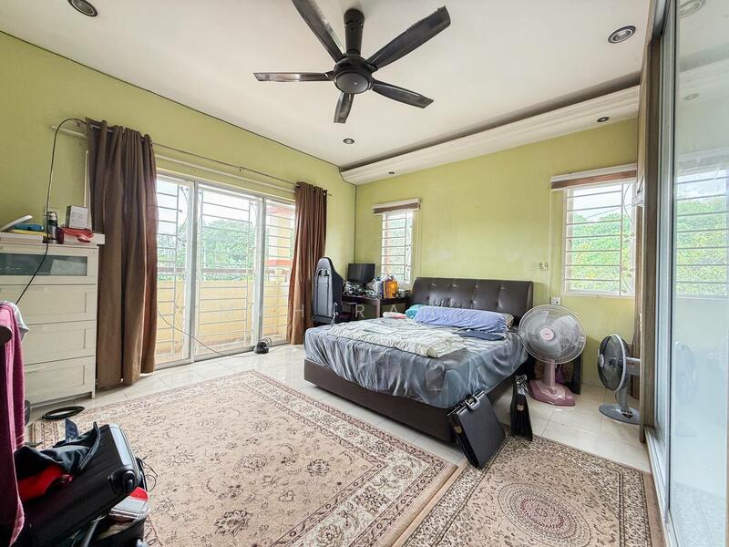 Semi-Detached House for Sale in Taman Ramal Suria (Bangi) - Mahirah . - Bedroom - PropertyGuru.com.my