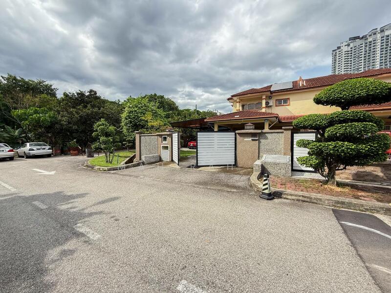 Semi-Detached House for Sale in Taman Ramal Suria (Bangi) - Mahirah . - Exterior - PropertyGuru.com.my