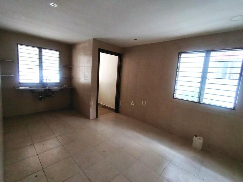Taman Bukit Templer untuk Untuk Disewa - RM 4,500 /bulan, Feb 2026 - Kitchen - PropertyGuru.com.my