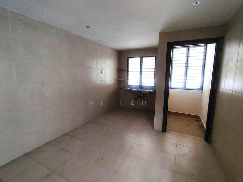 Taman Bukit Templer untuk Untuk Disewa - RM 4,500 /bulan, Feb 2026 - Kitchen - PropertyGuru.com.my
