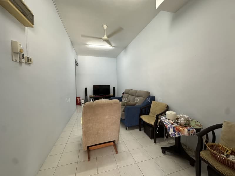 Townhouse for Sale in Bandar Mahkota Cheras (Cheras) - Moon Wong - Living Room - PropertyGuru.com.my