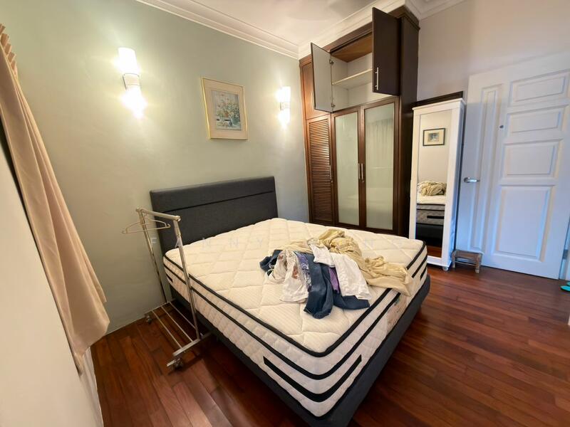 Untuk Disewa - Corner 2 storey Semi Detached House Lembah permai Tanjung Bungah