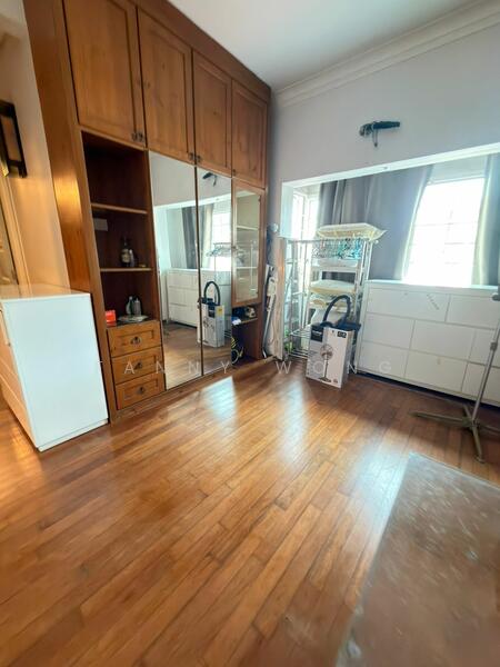 Untuk Disewa - Corner 2 storey Semi Detached House Lembah permai Tanjung Bungah