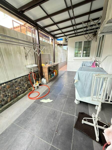 Untuk Disewa - Corner 2 storey Semi Detached House Lembah permai Tanjung Bungah