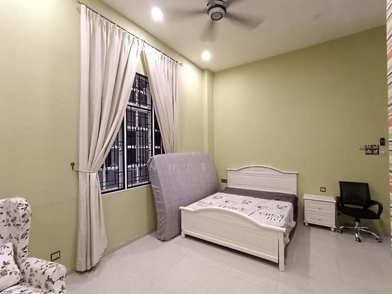 Bungalow for Sale in Meru Valley (Ipoh) - Connie Lai - Bedroom - PropertyGuru.com.my