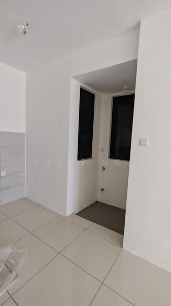 Kediaman Servis untuk Dijual di Vivo Executive Apartment - Daisy Ooi - Interior - PropertyGuru.com.my