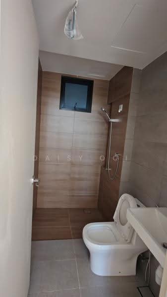 Kediaman Servis untuk Dijual di Vivo Executive Apartment - Daisy Ooi - Bathroom - PropertyGuru.com.my