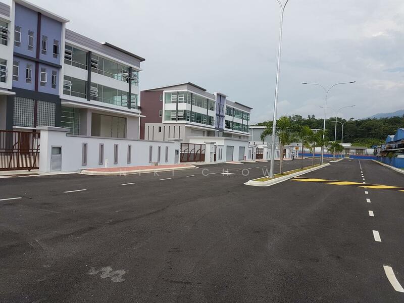 Factory for Sale in Taman Balakong Jaya (Balakong) - Niki Chow - Exterior - PropertyGuru.com.my