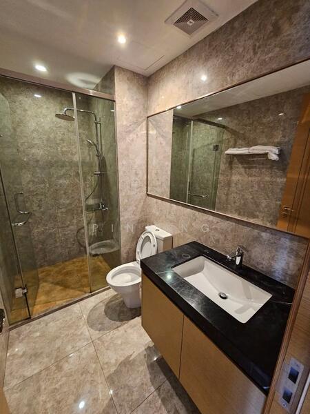 R&F Princess Cove Phase 1 untuk Untuk Disewa - RM 2,200 /bulan, Mac 2026 - Bathroom - PropertyGuru.com.my