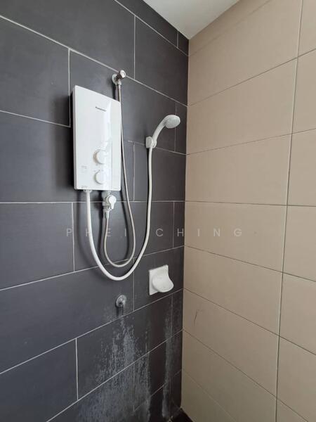 Bedroom 1 - with en-suite bathroom