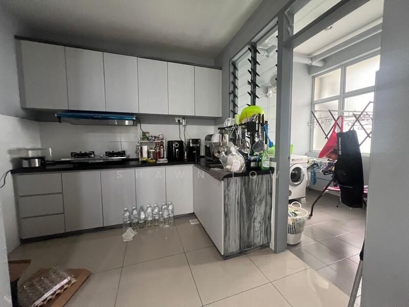 Kondominium untuk Dijual di Fairway Suites - Shawn Low - Kitchen - PropertyGuru.com.my