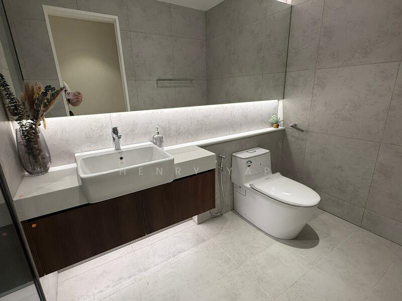 Service Residence for Sale at Golden Crown Residence - Henry Yap - Bathroom - PropertyGuru.com.my