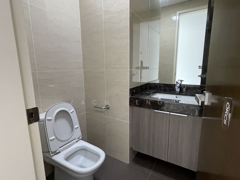 Kondominium untuk Dijual di Capella Embassy (D'Rapport Residences) - Zach Seng - Bathroom - PropertyGuru.com.my