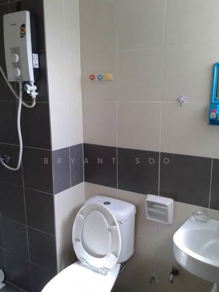 Condominium for Sale at Seri Puteri - Bryant Soo - Bathroom - PropertyGuru.com.my