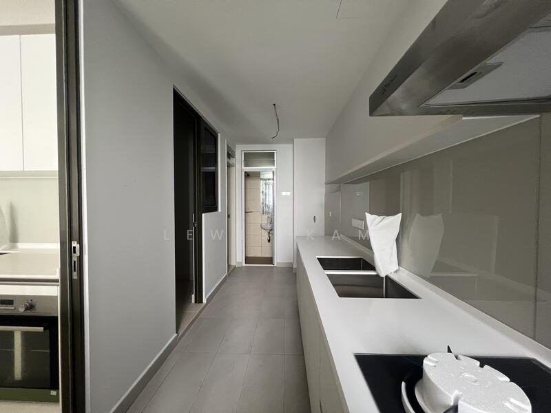 The Marin at Ferringhi untuk Untuk Dijual - RM 1,300,000, Apr 2026 - Kitchen - PropertyGuru.com.my