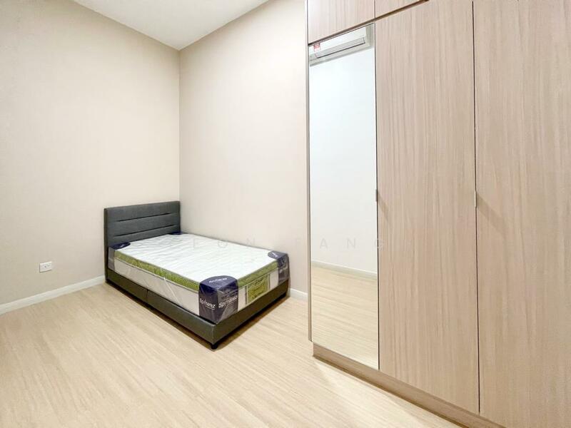 Untuk Dijual - Lakeville Residence