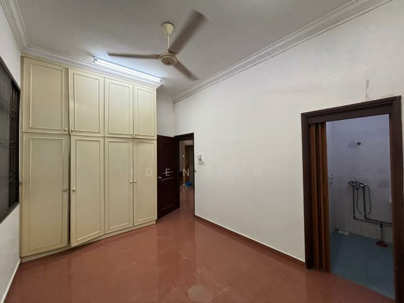 Semi-Detached House for Sale in Taman Perling (Perling) - Iden Tan - Interior - PropertyGuru.com.my
