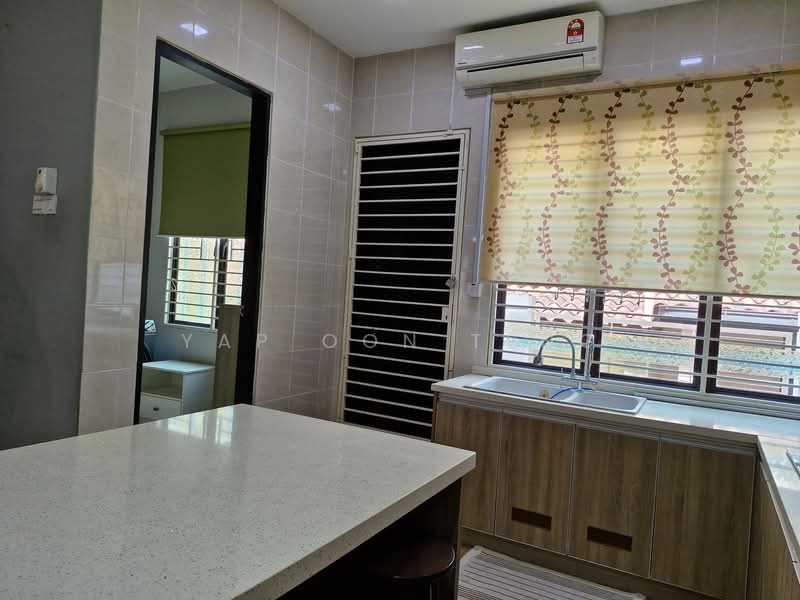 Semi-Detached House for Rent in Kajang (Selangor) - YAP OON TENG - Kitchen - PropertyGuru.com.my