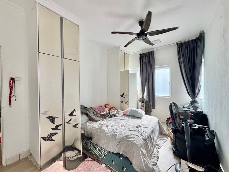Kondominium untuk Dijual di Banjaria Court - Ajwad Azizan - Bedroom - PropertyGuru.com.my