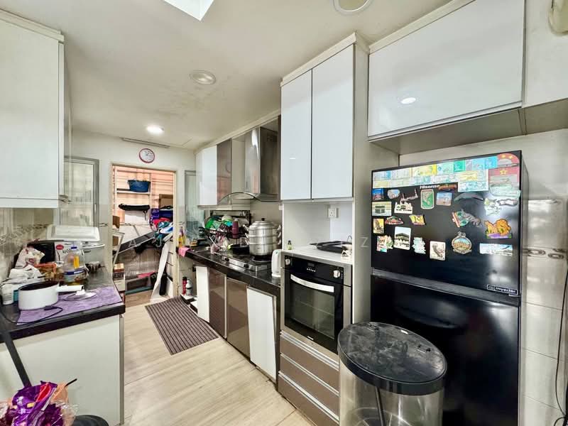 Kondominium untuk Dijual di Banjaria Court - Ajwad Azizan - Kitchen - PropertyGuru.com.my
