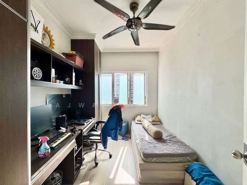 Kondominium untuk Dijual di Banjaria Court - Ajwad Azizan - Bedroom - PropertyGuru.com.my