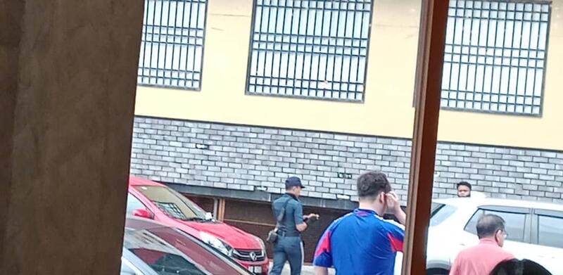 Untuk Disewa - Radin Bagus