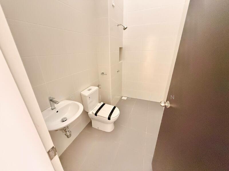 Cluster House for Sale in Eco Botanic (Iskandar Puteri (Nusajaya)) - Ong Lih Shyan - Bathroom - PropertyGuru.com.my