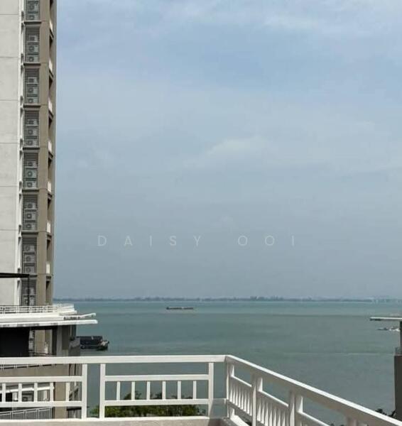 For Sale - Quayside Condominium