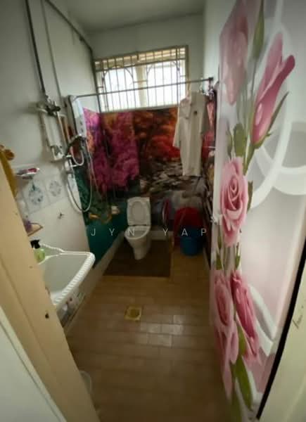 Semi-Detached House for Sale in Kubang Buaya (Kuantan) - Jyn Yap - Bathroom - PropertyGuru.com.my