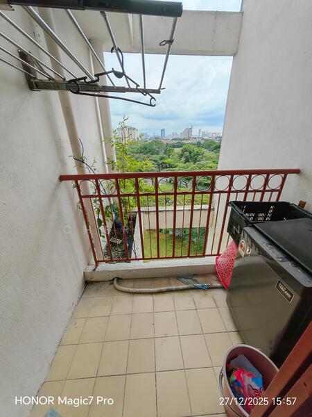 Untuk Disewa - Bayu Puteri