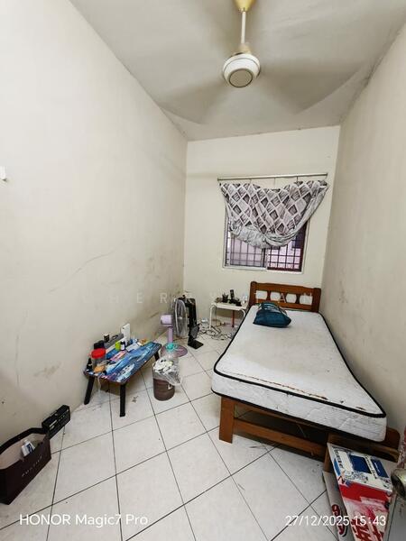 Untuk Disewa - Bayu Puteri