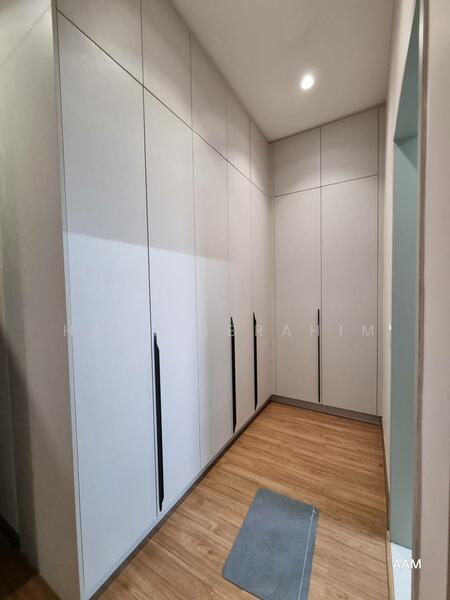 Wardrobe Master Bedroom