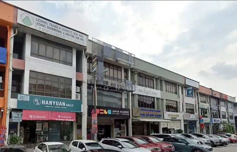 Shop for Rent in Taman Molek (Johor Bahru) - Jesmond Lee - PropertyGuru.com.my