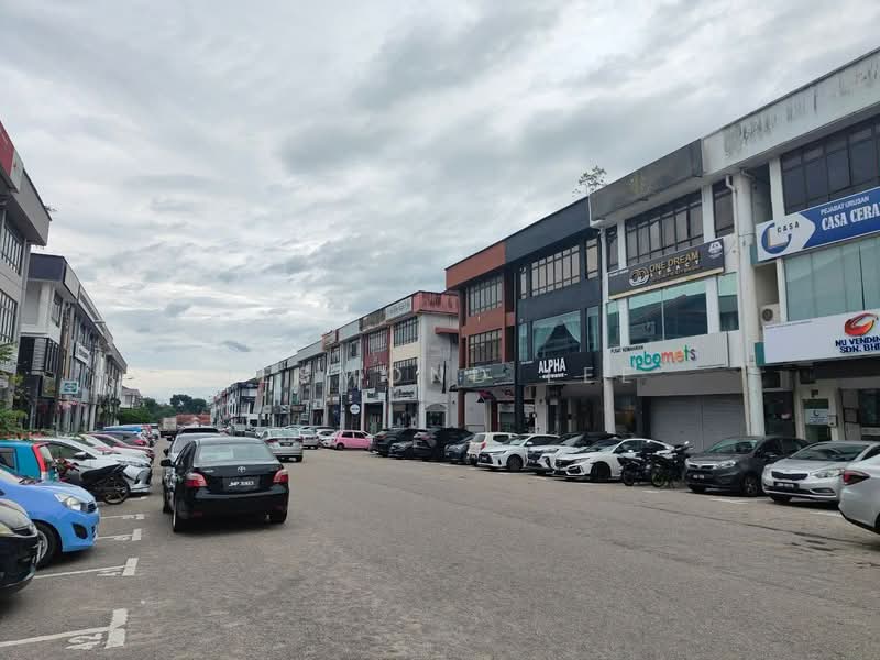 Shop for Rent in Taman Molek (Johor Bahru) - Jesmond Lee - Exterior - PropertyGuru.com.my