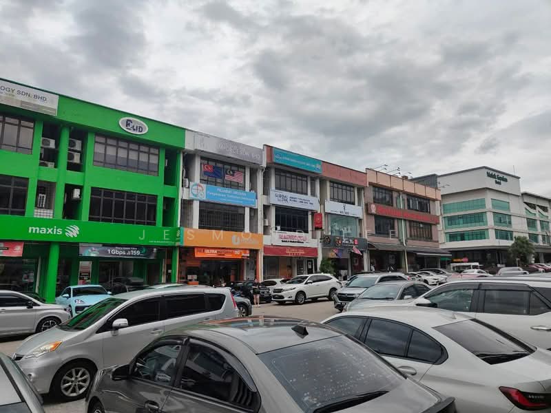 Shop for Rent in Taman Molek (Johor Bahru) - Jesmond Lee - Exterior - PropertyGuru.com.my