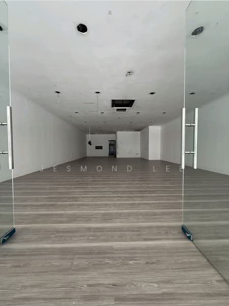 Shop for Rent in Taman Molek (Johor Bahru) - Jesmond Lee - Entrance - PropertyGuru.com.my
