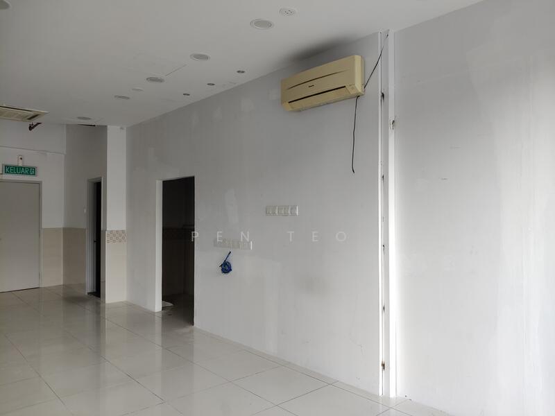 Shop / Office for Rent in Taman Bukit Jambul (Bukit Jambul) - Pen Teo - Ground Floor - PropertyGuru.com.my
