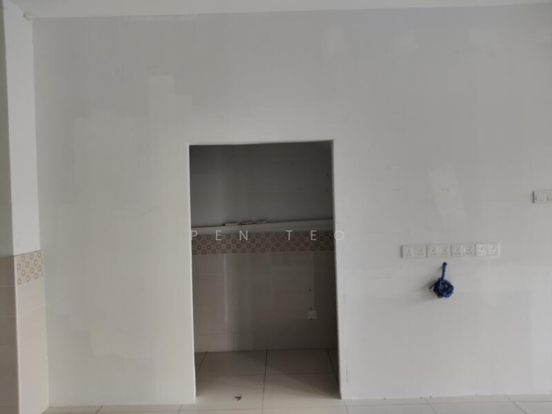 Shop / Office for Rent in Taman Bukit Jambul (Bukit Jambul) - Pen Teo - Ground Floor - PropertyGuru.com.my